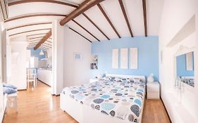 Florence Rooftop Apartments